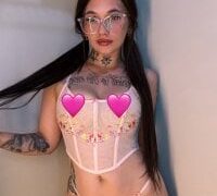 chloetease