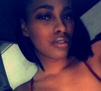 ellla_LA
