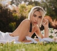 mia-reeves