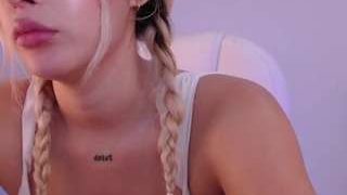 mia-rousse11